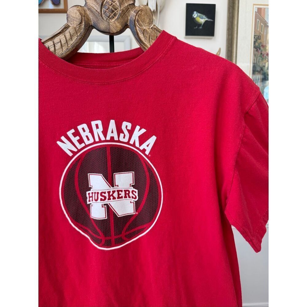 Pro Edge Nebraska Huskers Basketball Cotton Red Tshirt XL